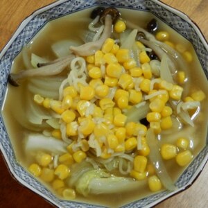 コーンと白菜の甘い拉麺